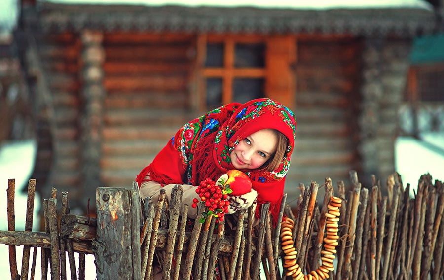 Sexy girl Women in Slavic costumes in Taiyuan