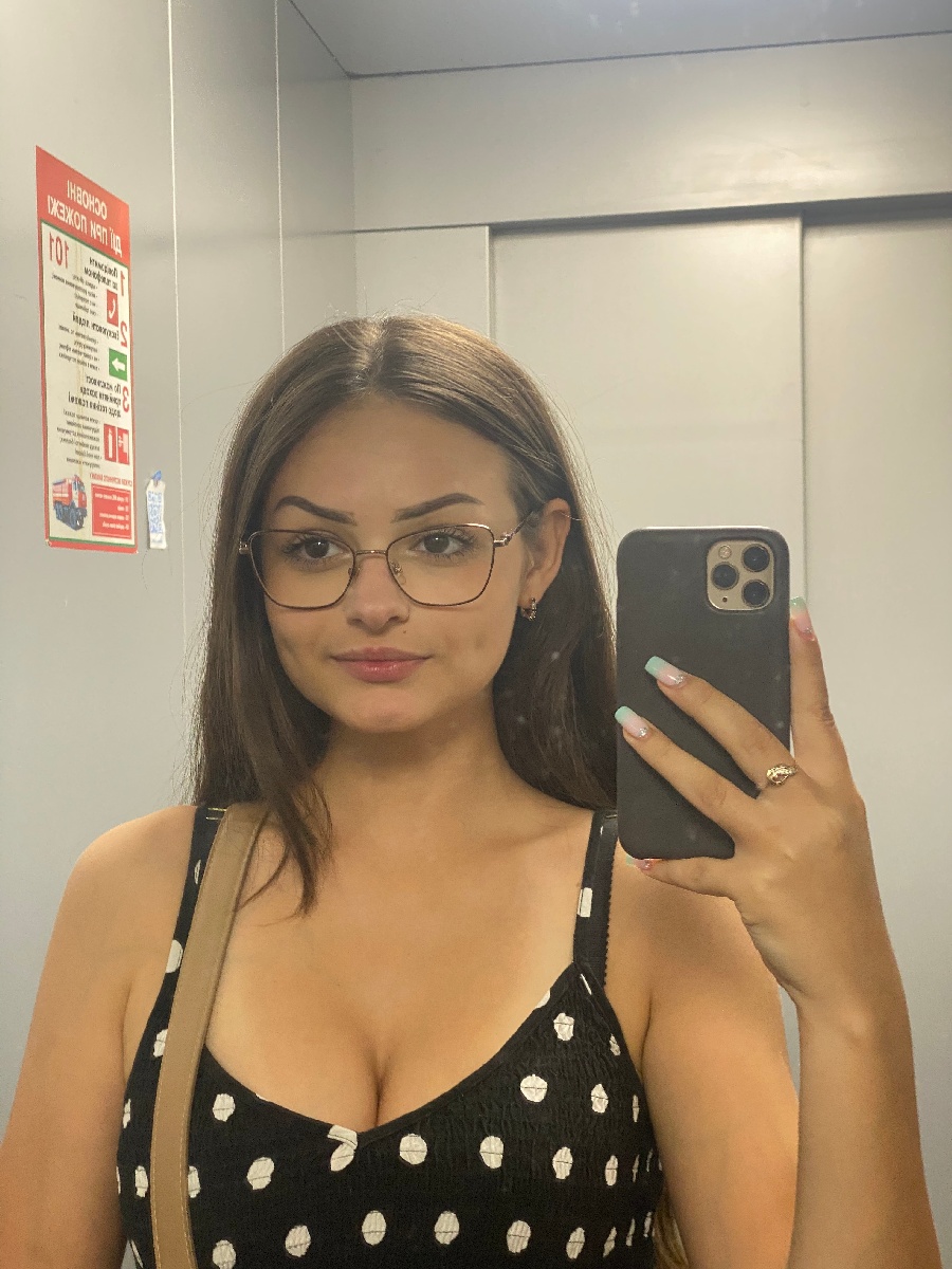 Sexy model Stacy in Taiyuan